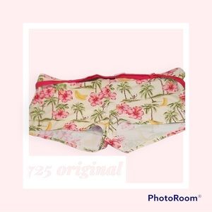 Swimwear bottom- boy short cut